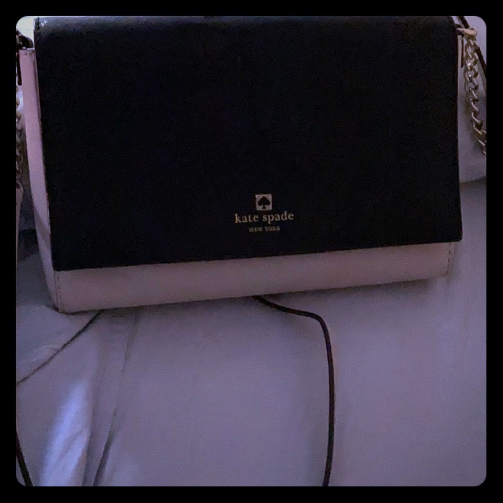 Kate spade chained crossbody purse